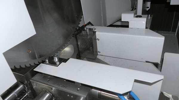 Behringer Eisele Aluminiumsäge VA-L Schnittspalterweiterung ermöglicht kratzfreie Schnittoberflächen