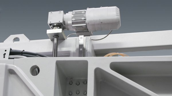 Behringer Bandsägeautomat HBE1060 Sägevorschub durch Servomotor