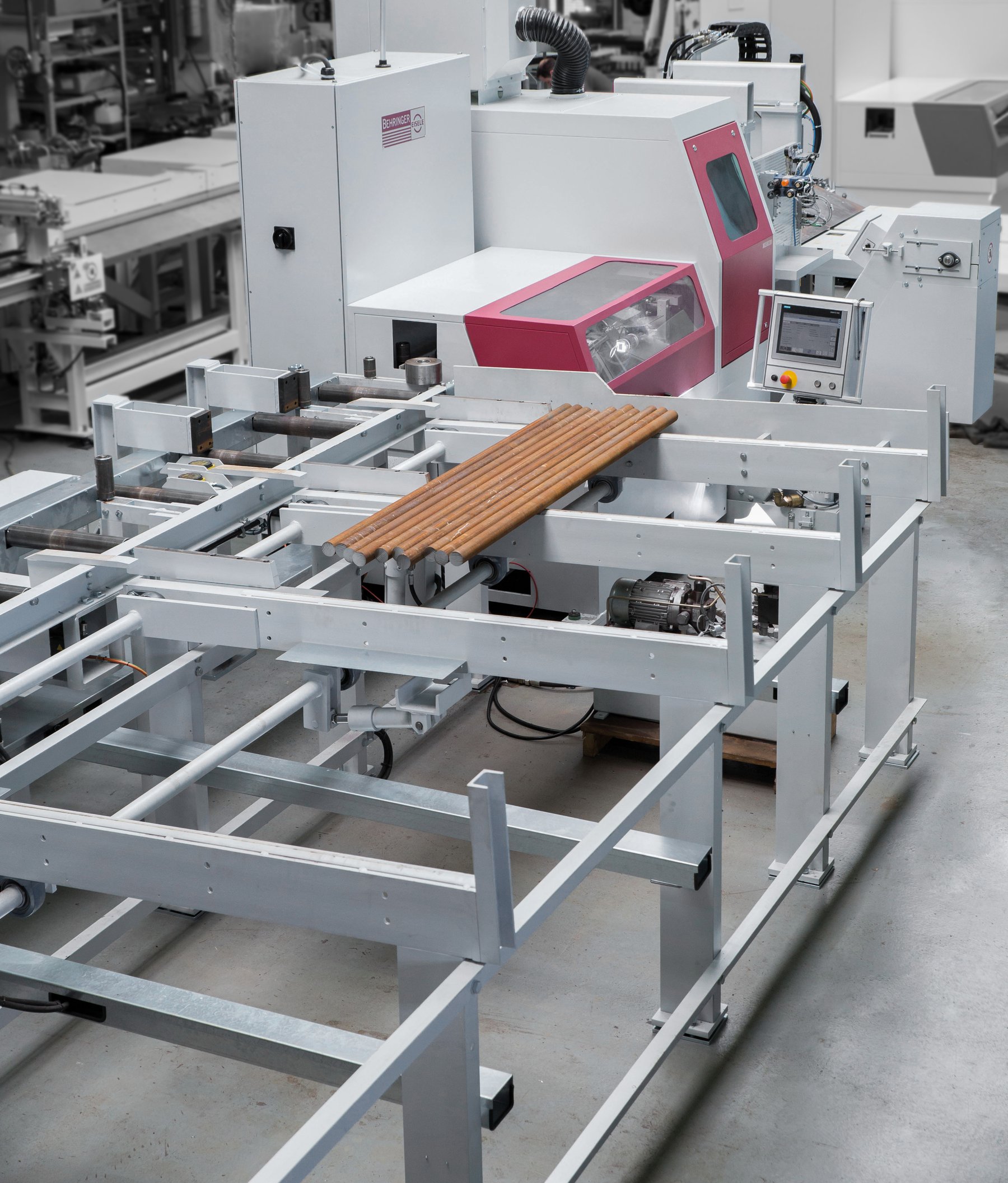 Hartmetall-Kreissägeautomat HCS 150 E mit Stangenlademagazin